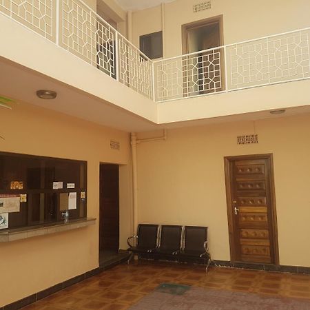 Center Inn أروشا المظهر الخارجي الصورة